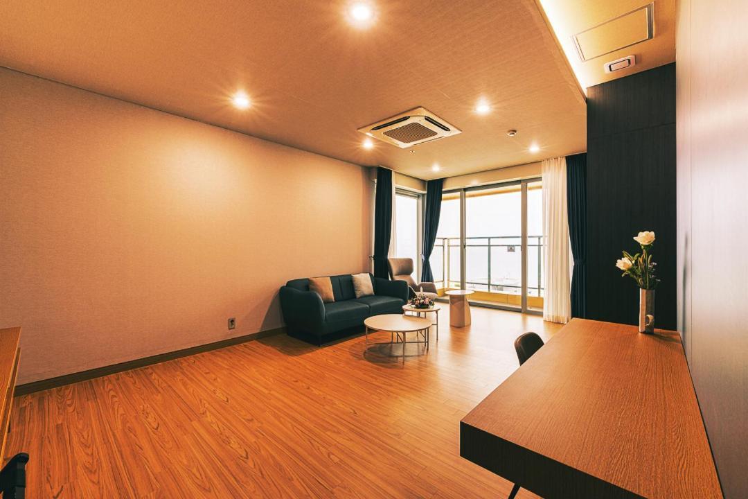 Kwangsu Hotel Haeundae ปูซาน ภายนอก รูปภาพ